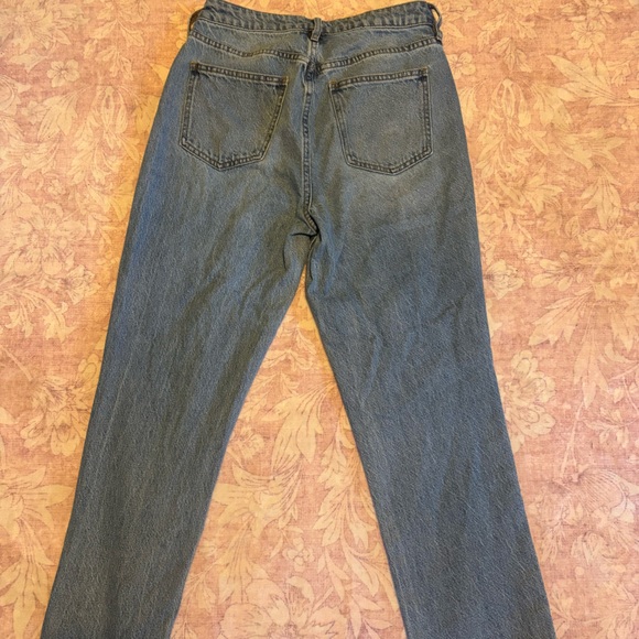PacSun Light Blue Denim Mom Jeans - Picture 3 of 4